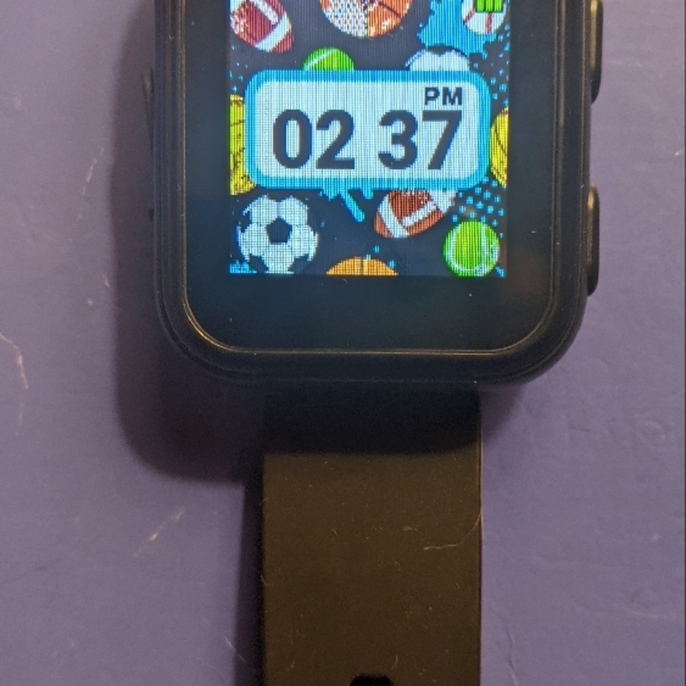 Itech Jr kids smartwatch. No tags. Almost new. Great working condition.